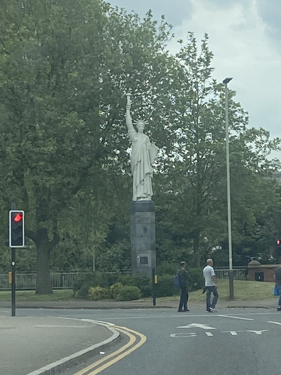 Mr Paul Turner ⚒🎧 on Twitter "Why is the Statue of Liberty in Leicester..?"