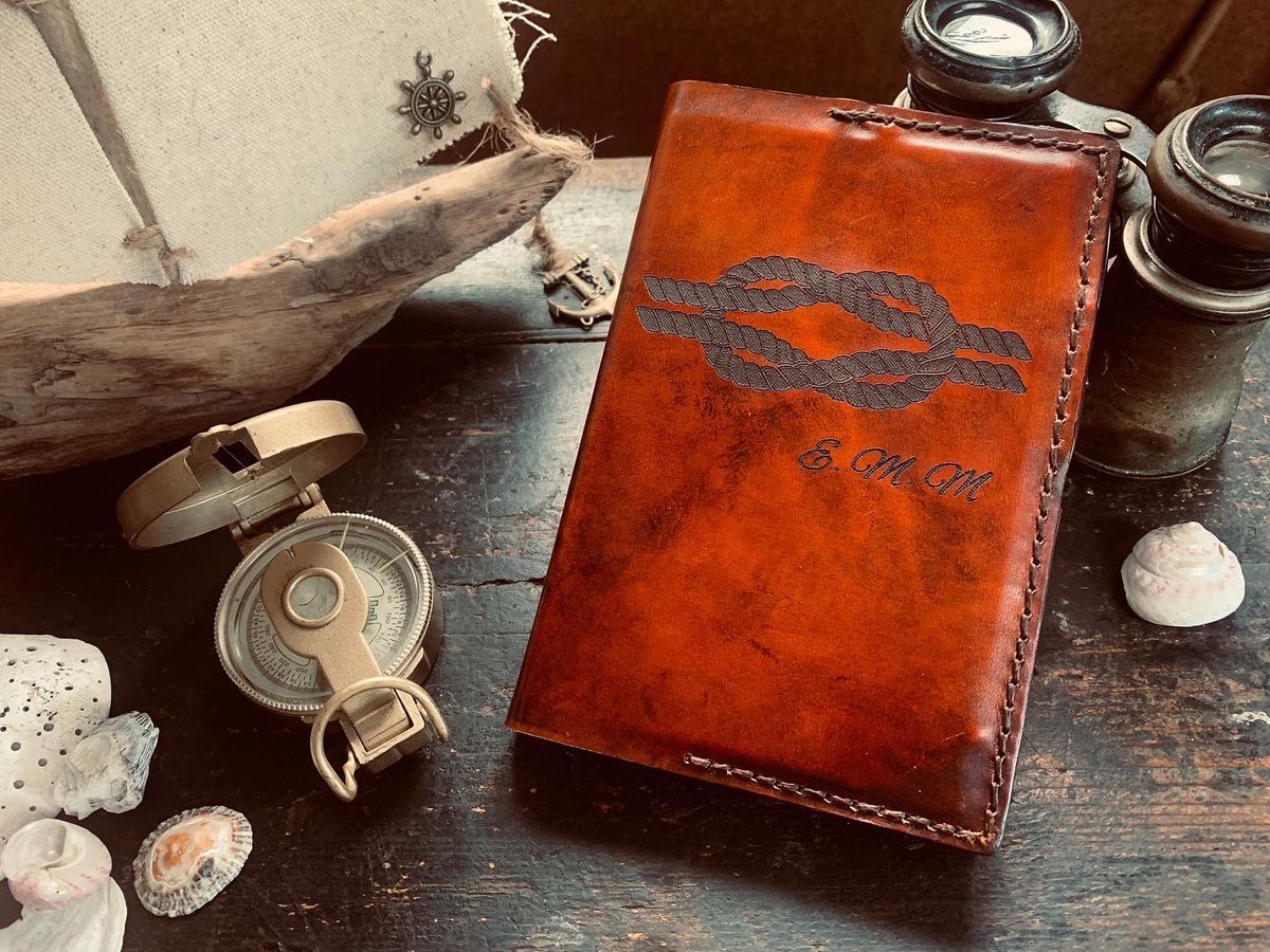 lalusquis's tweet photo. No tengo miedo a las tormentas, porque estoy aprendiendo a navegar mi barco…”
Funda perpetua para cuaderno o agenda en tamaño A6. Personalizada con motivos marineros e iniciales. #feitoconagarimo #feitoaman ❤️ https://t.co/e84J8146H6