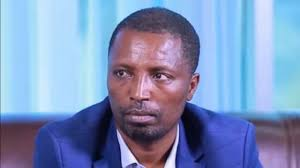 AbrarSuleiman's tweet photo. “ህገወጥ ግንባታን ማስቆም ጉልበትና ንብረት ሳይባክን ነበር። መሬት ሲሰራ ሲቸበቸብ በዝምታ ታልፎ፥ መብራትና ውሃ አስገብቶ፥ በህግ ስም የደሃን ቤትና የእምነት ተቋማትን ማፍረስ ልክ አይደለም።”

አቶ ታዬ ደንደአ የሰላም ሚኒስትር ዲኤታ
ኢትዮጵያ https://t.co/23rfRowd5j
