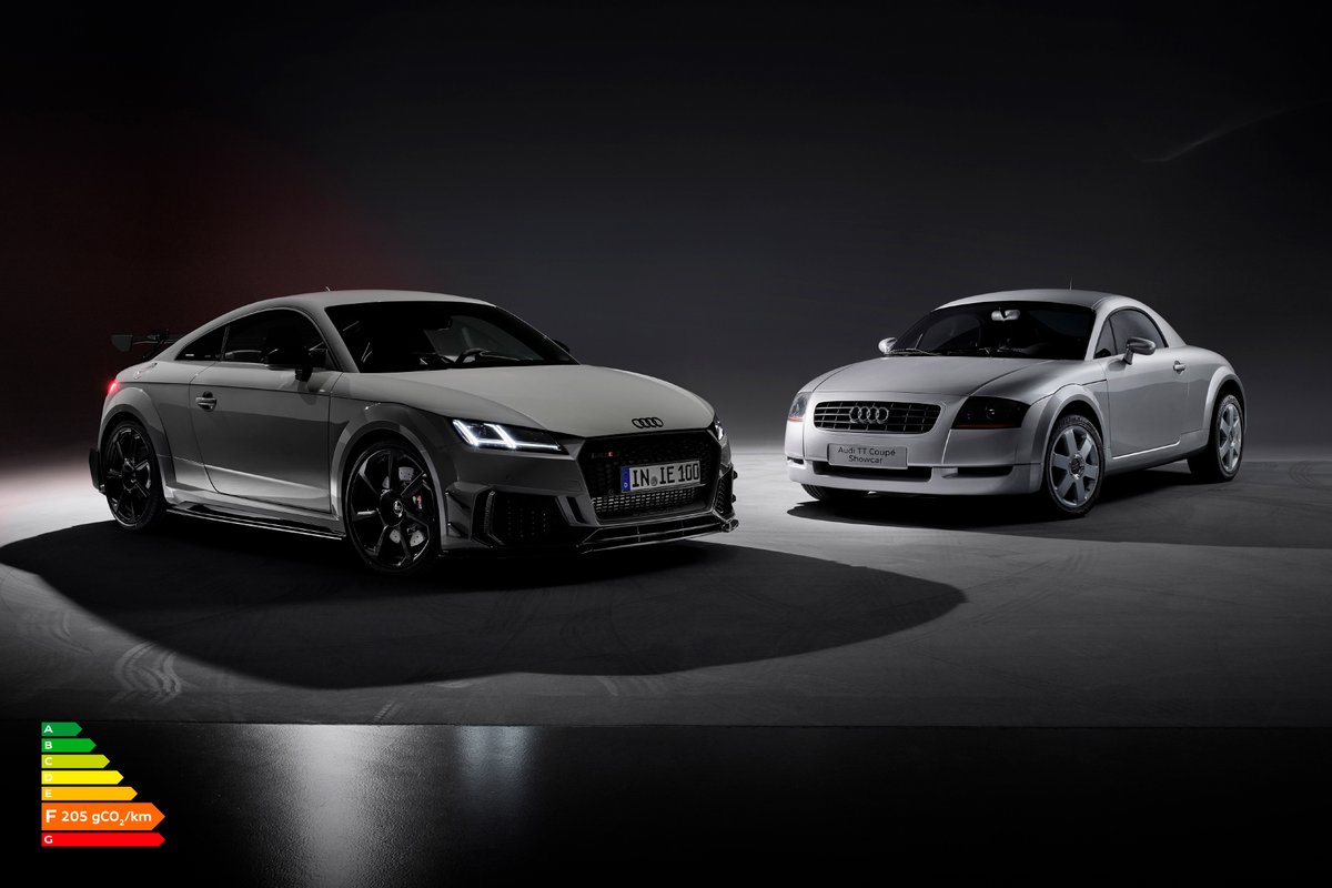 Audi_Montigny's tweet photo. Souvenez-vous ... ✨ 
Il y a 25 ans, la marque aux quatre anneaux écrivait l'histoire du design avec l'#AudiTT. Depuis ses débuts en 1998, sa silhouette légendaire fait toujours vibrer tous les passionnés d'automobile. https://t.co/D4PDkTNJD0