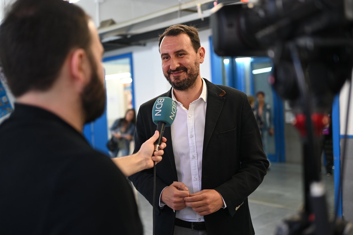 guijarroruben's tweet photo. 🗳️El vot és la millor eina que tenim per cuidar la nostra ciutat i construir la #Badalona que volem pels nostres fills i filles. 
Jo ja he votat, el teu vot és imprescindible per aconseguir la #Badalona imparable! https://t.co/vQM8Fdt9Hx