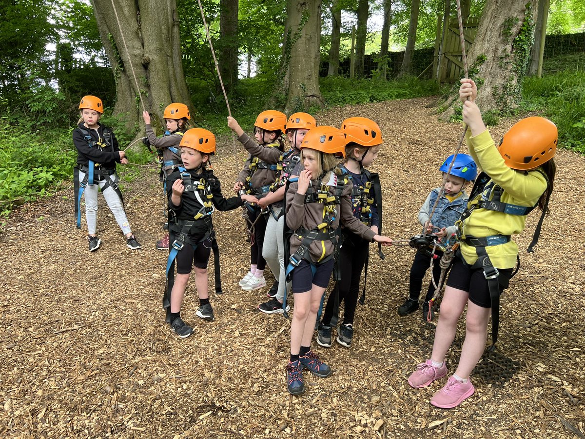 4th Heywood Brownies (@4thheybrownies) on Twitter photo Funnily enough after only 2-3 hours sleep Friday night... last night was rather peaceful. An energetic morning of Jacob's Ladder today!
#girlguiding #Brownies #Adventure #Waddow #WaddowHall <a href="/Girlguiding/">Girlguiding</a> <a href="/Girlguiding_NWE/">Girlguiding North West England</a> <a href="/Girlguiding_LSE/">Girlguiding Lancs South East</a> <a href="/FriendsofWaddow/">Friends of Waddow</a> <a href="/WaddowHall/">Waddow Hall Activity Centre</a> Funnily enough after only 2-3 hours sleep Friday night... last night was rather peaceful. An energetic morning of Jacob's Ladder today!
#girlguiding #Brownies #Adventure #Waddow #WaddowHall <a href="/Girlguiding/">Girlguiding</a> <a href="/Girlguiding_NWE/">Girlguiding North West England</a> <a href="/Girlguiding_LSE/">Girlguiding Lancs South East</a> <a href="/FriendsofWaddow/">Friends of Waddow</a> <a href="/WaddowHall/">Waddow Hall Activity Centre</a>