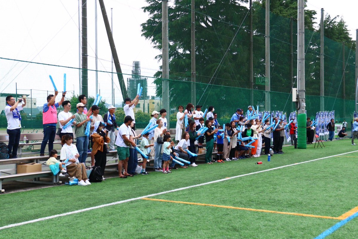 ssizu2016's tweet photo. [TOP]
本日の試合結果

■試合結果
SS伊豆 2-0 長良クラブ

■得点
江口
オウンゴール

記念すべきホーム初勝利！本当に多くの応援有難うございました！ https://t.co/OTZKN39ZN8