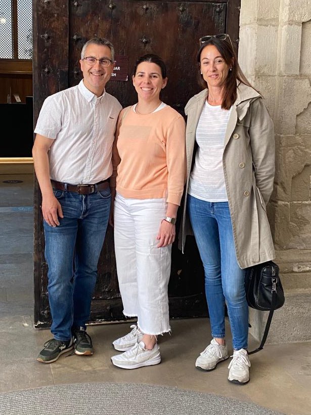 Jordi Sanahuja (@jsanahujajordi) on Twitter photo Benvinguda a la nova Coordinadora i Secretaria del Grup de Cefalees de la <a href="/SCatalanaNeuro/">SCatalanaNeurologia</a> ! Gran equip Marta i Laura! Molts èxits! <a href="/MTorresFerrus/">Marta Torres-Ferrús</a> Benvinguda a la nova Coordinadora i Secretaria del Grup de Cefalees de la <a href="/SCatalanaNeuro/">SCatalanaNeurologia</a> ! Gran equip Marta i Laura! Molts èxits! <a href="/MTorresFerrus/">Marta Torres-Ferrús</a>