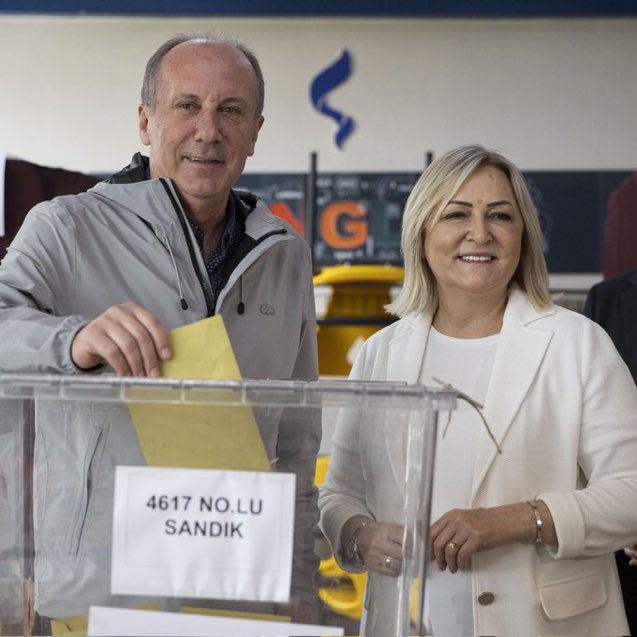 “bu yorgun erdoğan gitmelidir”
“birinci hedefimiz erdoğanı göndermek”
“sığınmacılar gitmeli”

bu söylemler ışığında başkanımın oyu net benim gözümde. sonuç ne olursa olsun haklı çıkacağı zamanı bekliyorum 🧿