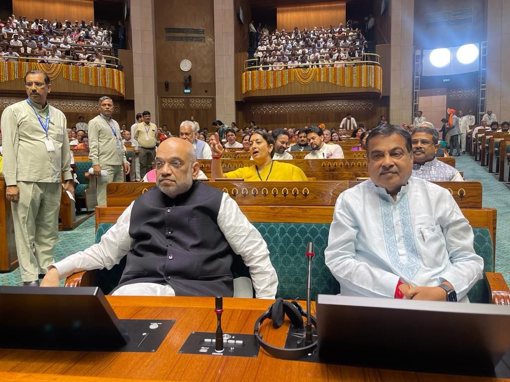 Experiencing the vibrant spirit of the new parliament's inaugural ceremony. 

#MyParliamentMyPride