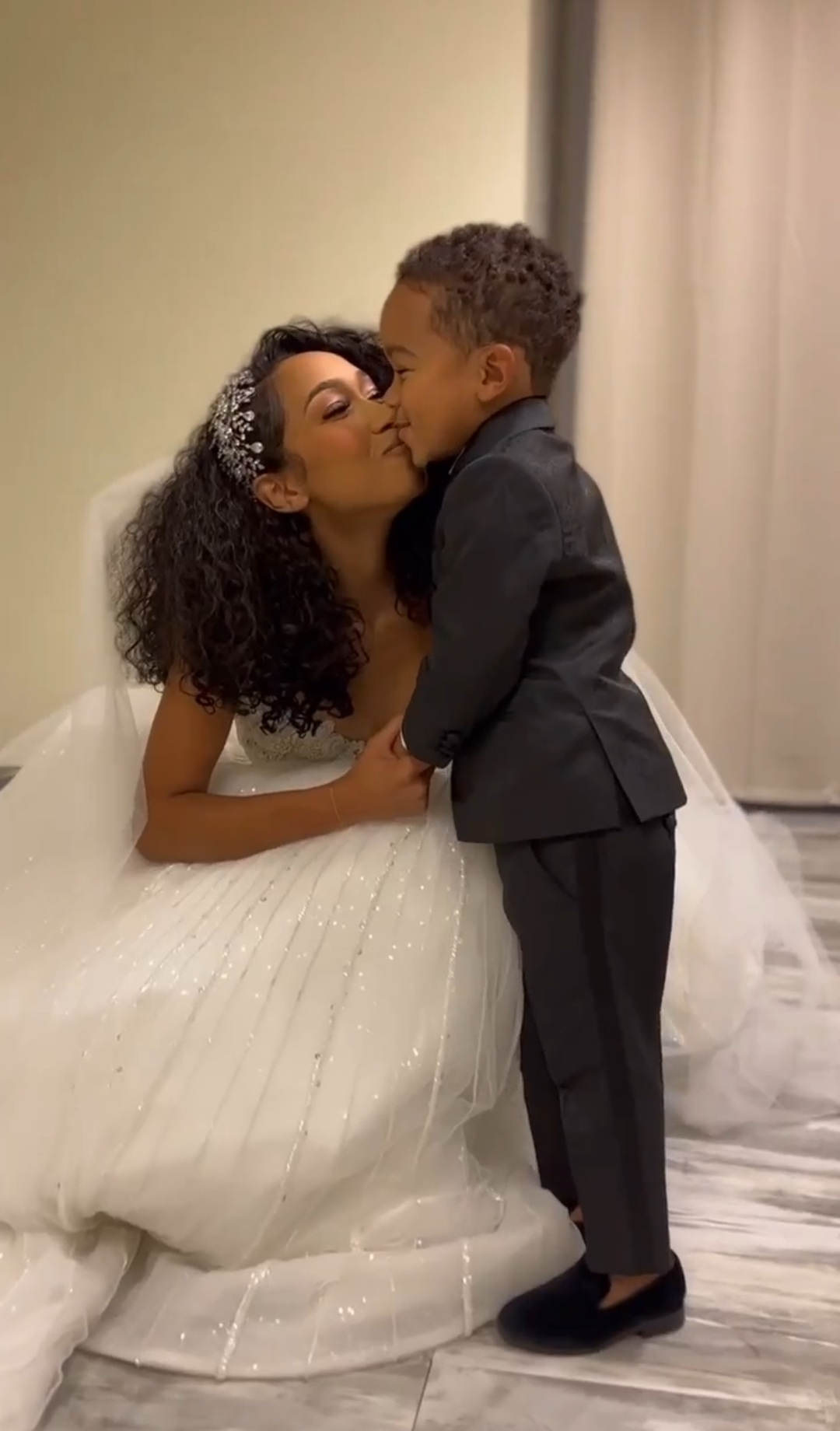BellaNaija Weddings on X: This is the Mother-Son First Look Video You  Didn't Know You Needed! t.coT8U6yCYYsY t.coX9JZJHDKTO  X