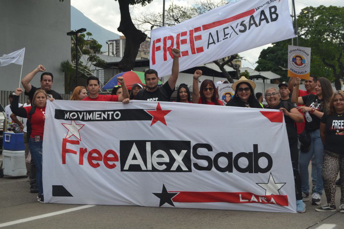 ProfesorW (@profesorwilfr) on Twitter photo Estados Unidos saben muy bien que Alex Saab es un diplomatico venezolano debidamente acreditado ante Iran pero su arrogancia y prepotencia lo mantienen secuestrado violentando así sus leyes y el tratado de #Viena
#FreeAlexSaab
<a href="/POTUS/">President Donald J. Trump</a> <a href="/Cartajuanero/">Juan S. Gonzalez</a> Estados Unidos saben muy bien que Alex Saab es un diplomatico venezolano debidamente acreditado ante Iran pero su arrogancia y prepotencia lo mantienen secuestrado violentando así sus leyes y el tratado de #Viena
#FreeAlexSaab
<a href="/POTUS/">President Donald J. Trump</a> <a href="/Cartajuanero/">Juan S. Gonzalez</a>
