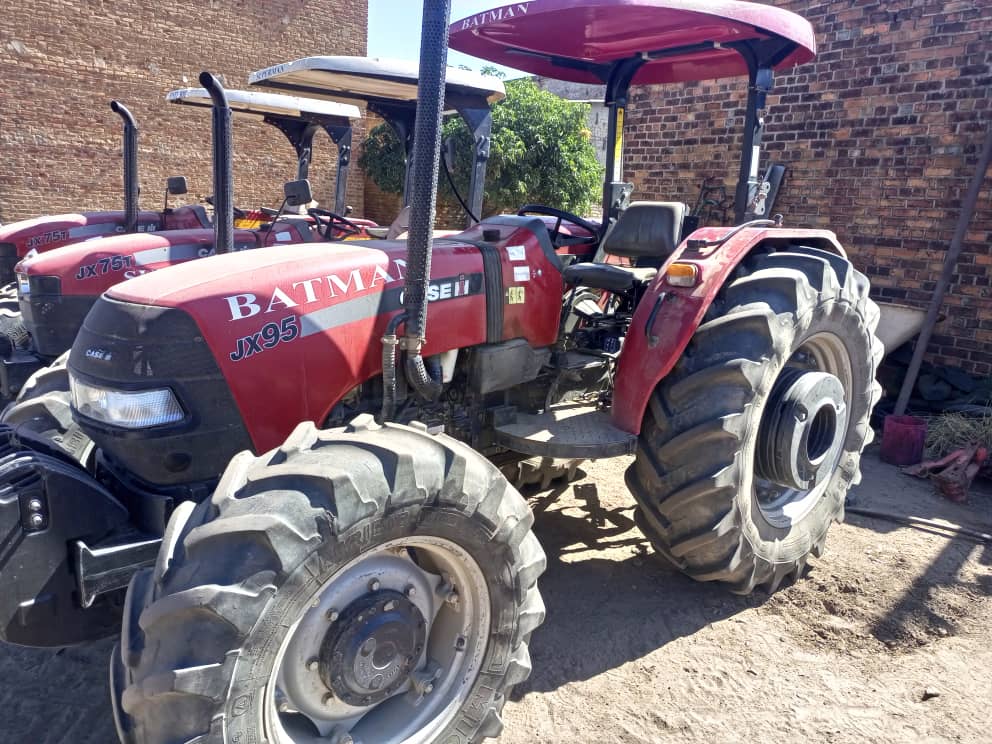 AgriConnect4's tweet photo. Tractors for Sale 

Case JX75 75HP 4x4 $12500
Case JX95 95HP 4x4 $17500

Low hours

Contact: info@agriconnect.co.zw || 077 287 3045 

@basera_john @iMisred @redmarketsunday @AgribusinessZim @agribusiness110 https://t.co/sQaBds25w3