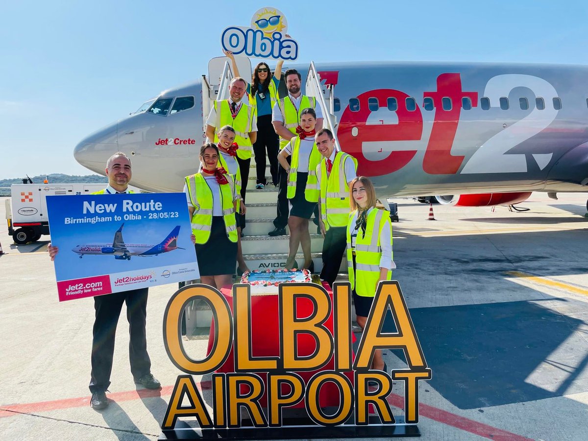 🇮🇹🇬🇧 The first #Jet2 flight from #Birmingham landed today in #CostaSmeralda in #Olbia.

#Jet2holidays is the UK's leading tour operator, flying to @Olbia_Airport also #LondonStansted #Manchester 

wetravel.biz/2023/05/28/att…

 @bhx_official @manairport  @STN_Airport @WEtravelbiz