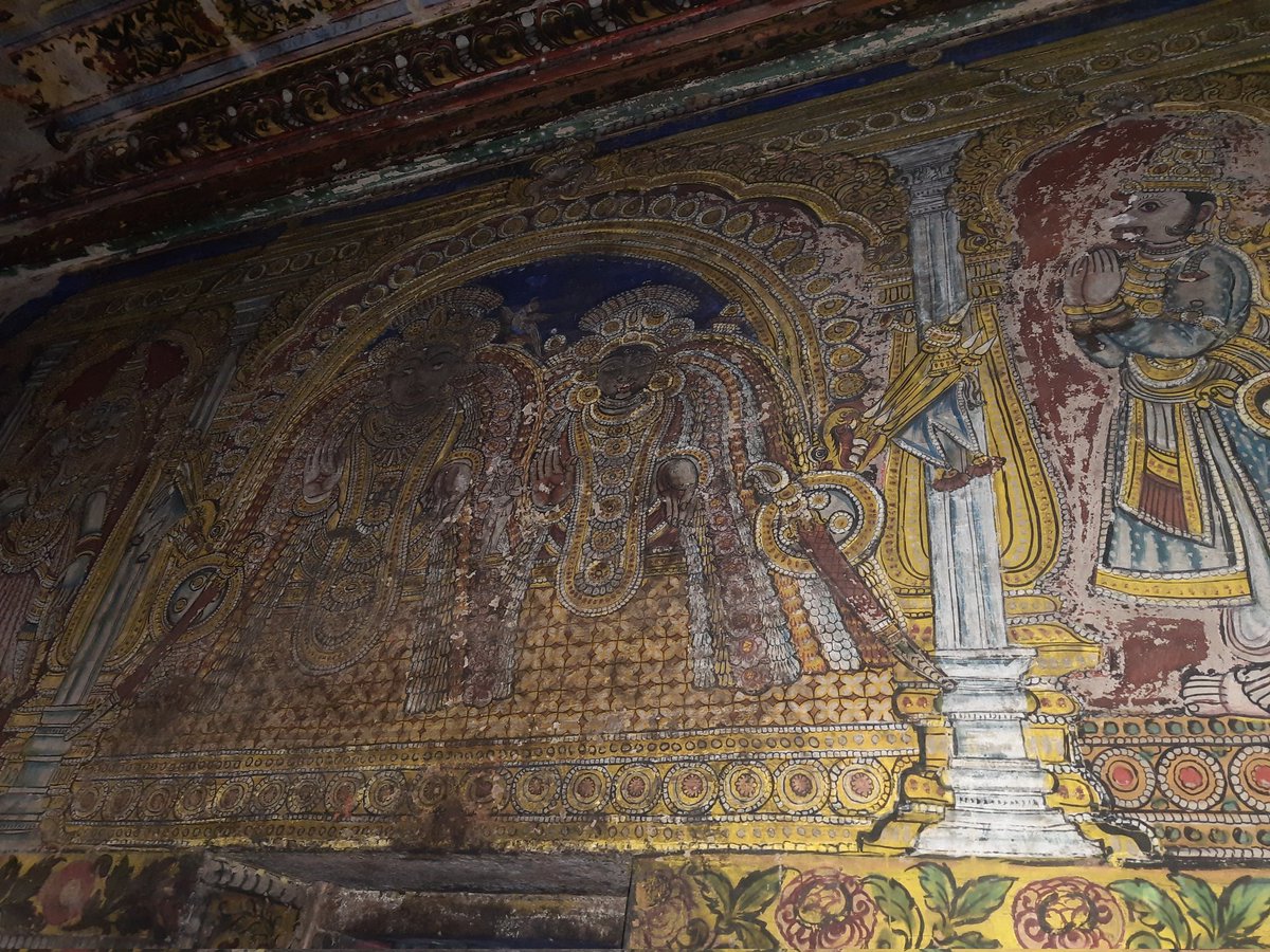 cc_mospi's tweet photo. #avudaiyarkoil - an ancient sculptural Marvel hidden in #pudukkottai district of TN where Manikavasaga was imparted eternal knowledge by #LordShiva himself. From the deity to the way they worship, it is absolutely unique. Intricate stone carving to natural painting - it has all https://t.co/XWv6maoyuZ