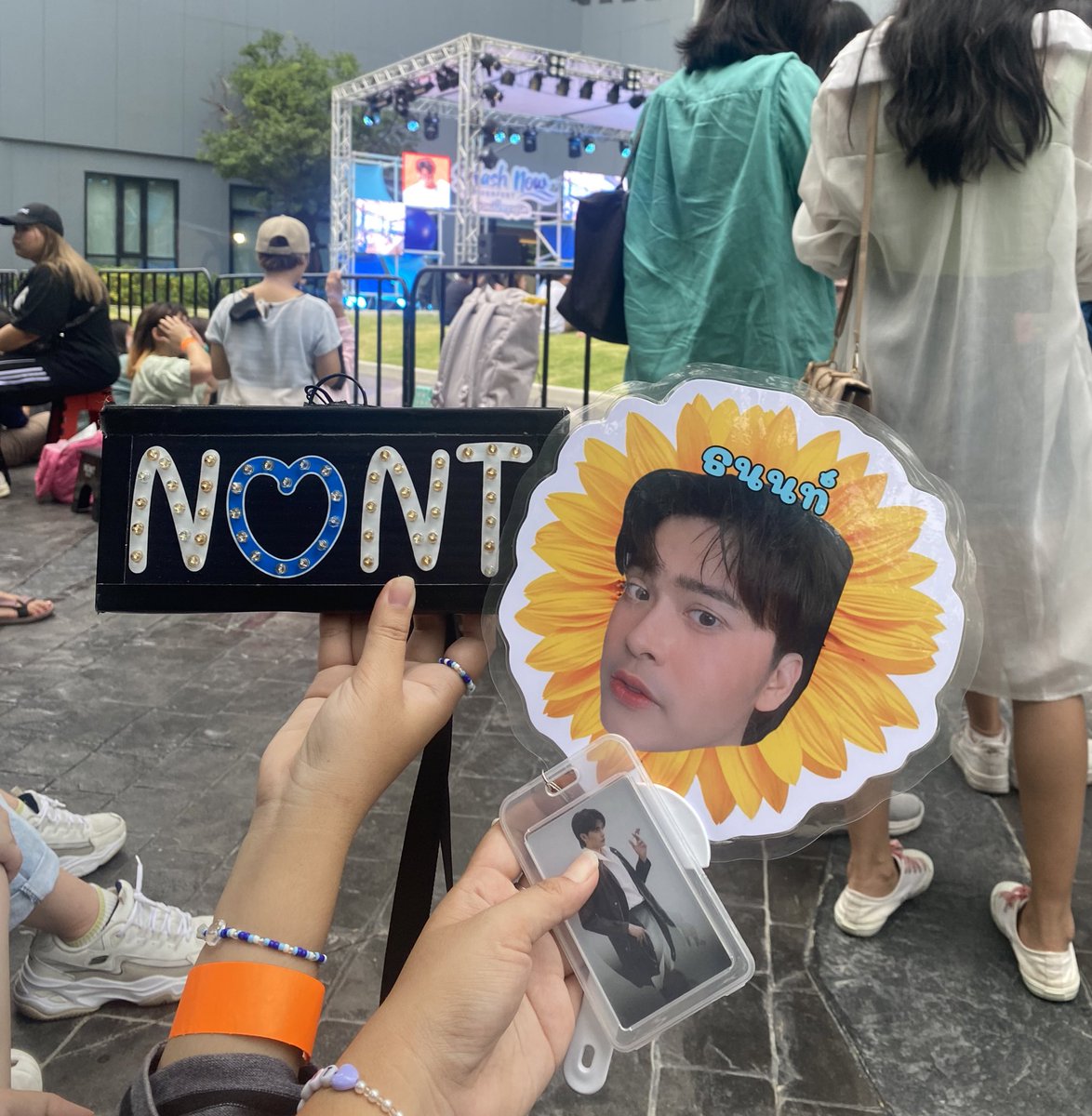 tangmo_916's tweet image. เช็คชื่อจ้า 🩵🤍

#AnandaUrbanCaravan 
#AnandaDevelopment 
#IdeoCharan70
#NONTTANONT