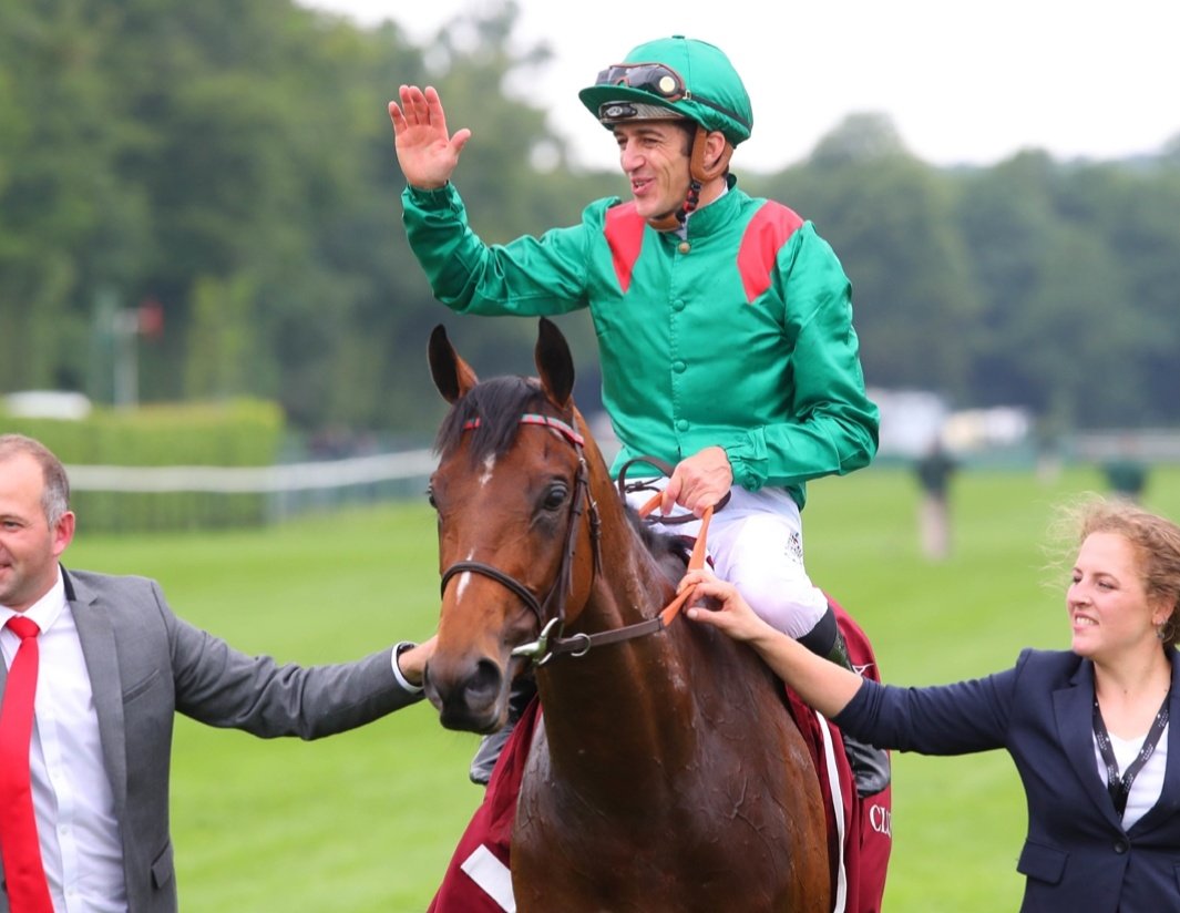 💷 If VADENI &amp; TAHIYRA both Win for the AGA KHAN at the Curragh today:

I'll give £100 Cash to One of You Lucky People!! 🥇 💚

To Enter: 👇

1️⃣ RT this Tweet
2️⃣ Follow <a href="/racingblogger/">Stephen R Power</a>

🚨 instagram.com/racingblogger

#Curragh #AFC #PremierLeague 🏇