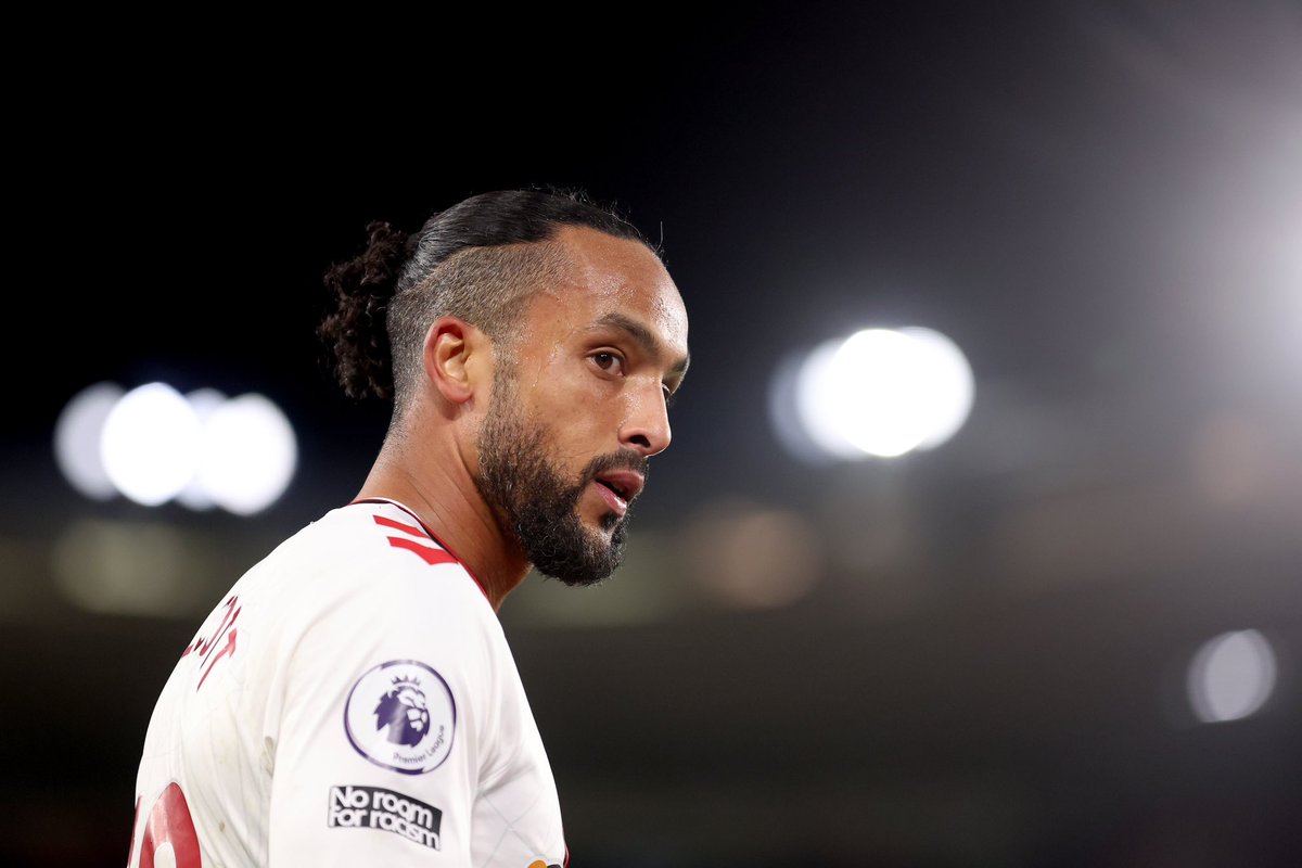 Theo Walcott leaves Southampton as free agent, decision made. ⚪️🔴👋🏻 #transfers

“My aim is to continue playing and I’m looking forward to the next challenge”, he says.