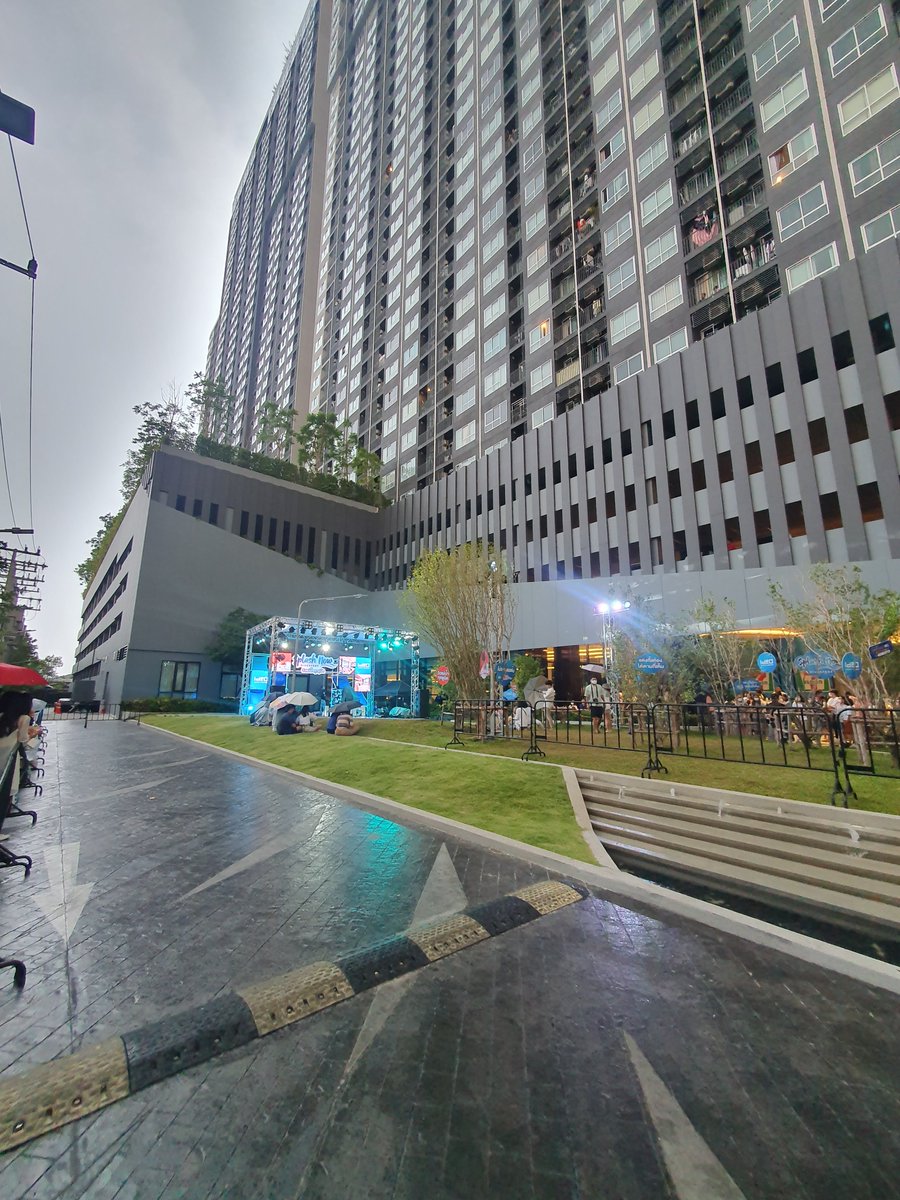 ple__simple's tweet image. ฝนตก 🌧😊
#AnandaUrbanCaravan 
#AnandaDevelopment 
#IdeoCharan70