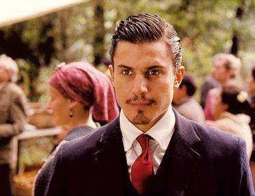 ⏰ 22:30
📺 <a href="/la2_tve/">La 2</a> 
🎥 #LuzDeDomingo con #AlfredoLanda #PaulaEchevarría <a href="/alexgonzalezact/">Alex Gonzalez</a> <a href="/kitimanver/">Kiti Mánver</a>  #ManuelGaliana #ToniAcosta #CarlosLarrañaga #AndreaTenuta <a href="/Villenenrique/">Enrique Villén_ oficial</a>  #FranciscoAlgora #MapiSagaseta <a href="/_FernandoGC_/">Fernando Guillén</a> ...
🎬 #JoséLuisGarci