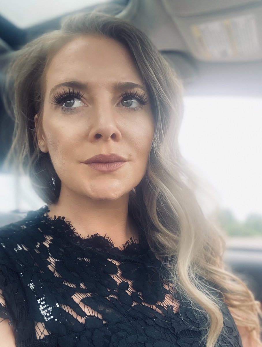 Mandy tweet media