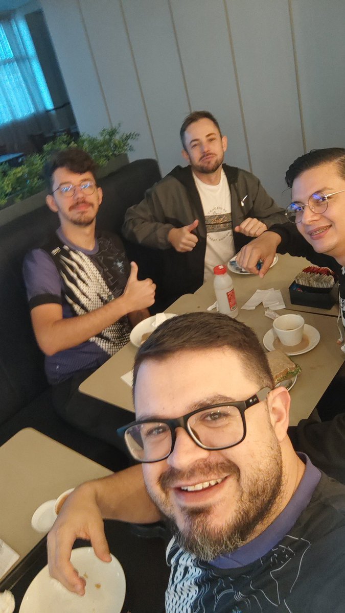 Stormcardgames's tweet photo. Membros da equipe Storm_Team com destino a primeira LIGA PAUPER CATARINENSE, que irá rolar em Itajai-SC. https://t.co/cSgCsGugp0