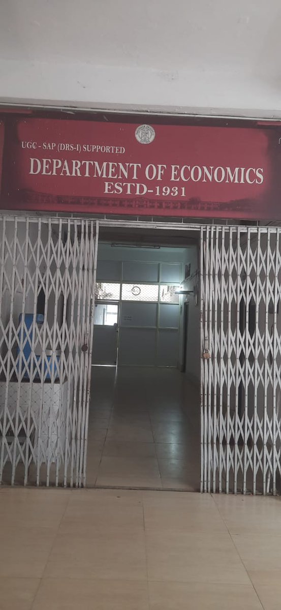 gyana_r_das's tweet image. #MyCollege
#MyPride
These are not cement concrete structures of Raveshaw College, Cuttack, the oldest College of Odisha. This living environment shaped and made us what we are today.