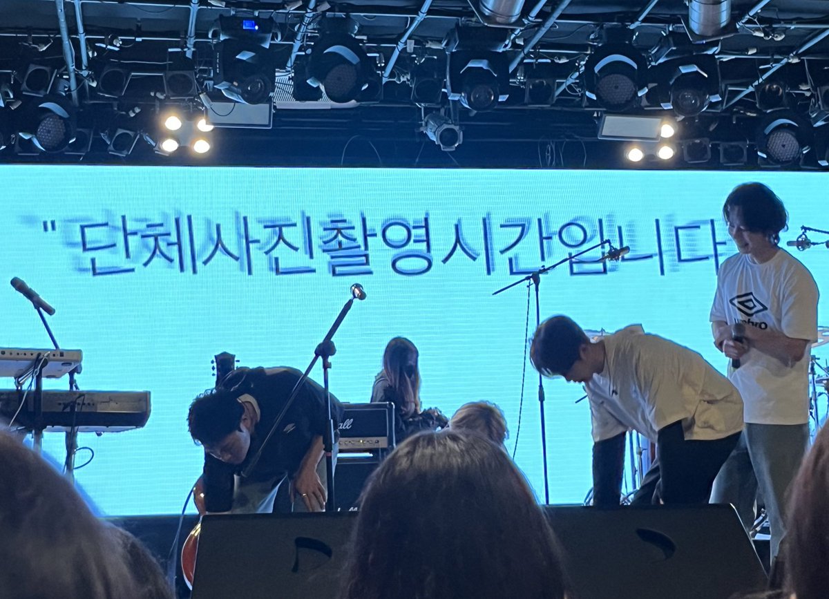oooo_nee's tweet photo. 아 개웃기네 https://t.co/3Oz5vfNGdA