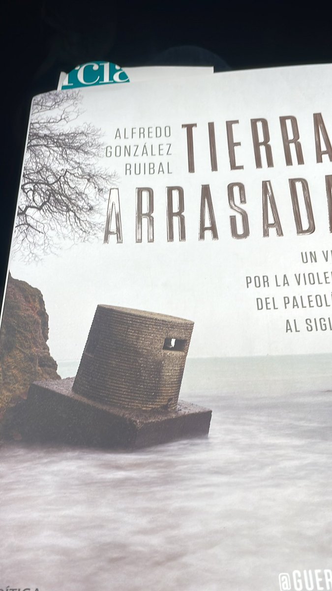 .<a href="/GuerraenlaUni/">Guerra en la Universidad</a> a ver si paso a que me lo firmes