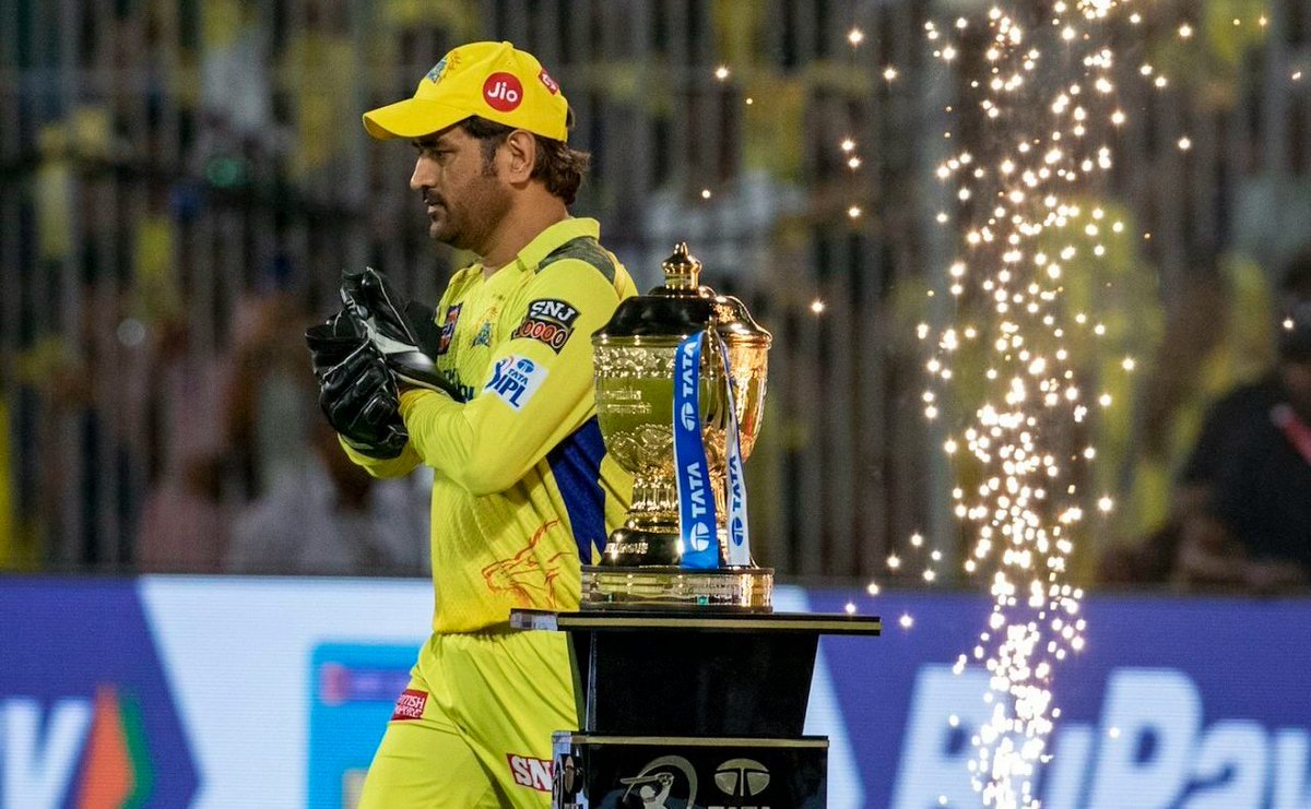 Probably the last step in the 22 yards but surely the coolest, confidence, calculative humane on the cricket field of our generation. Can be last, but can never be least. Dhoni is not a name, it's an emotion.
Let yellow be the warmest colour today.
#WhistlePodu #IPL #CSK @MSDhoni