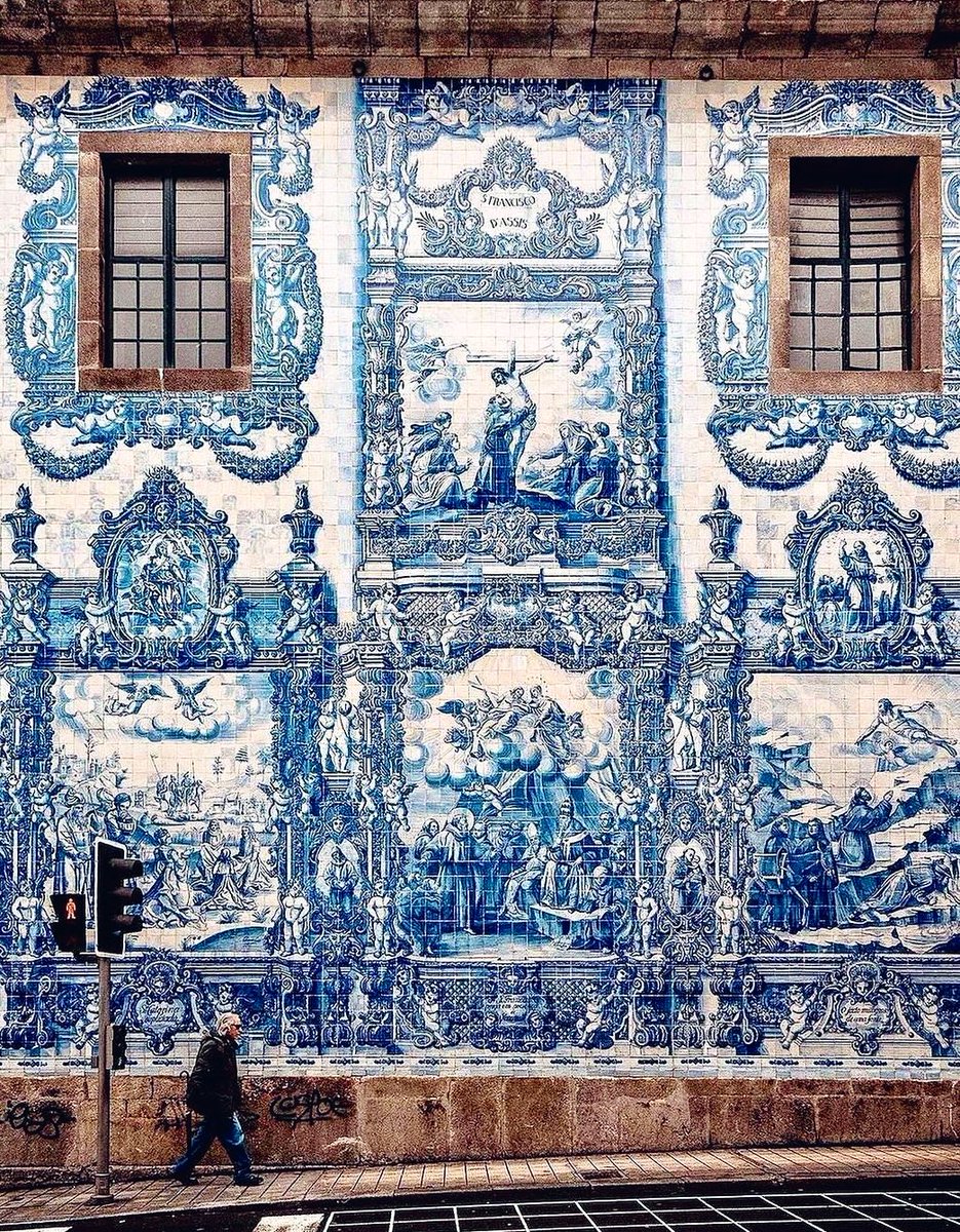 This is what ‘street art’ should mean. 

(Porto, Portugal)

<a href="/Architectolder/">🏛Architectolder</a>