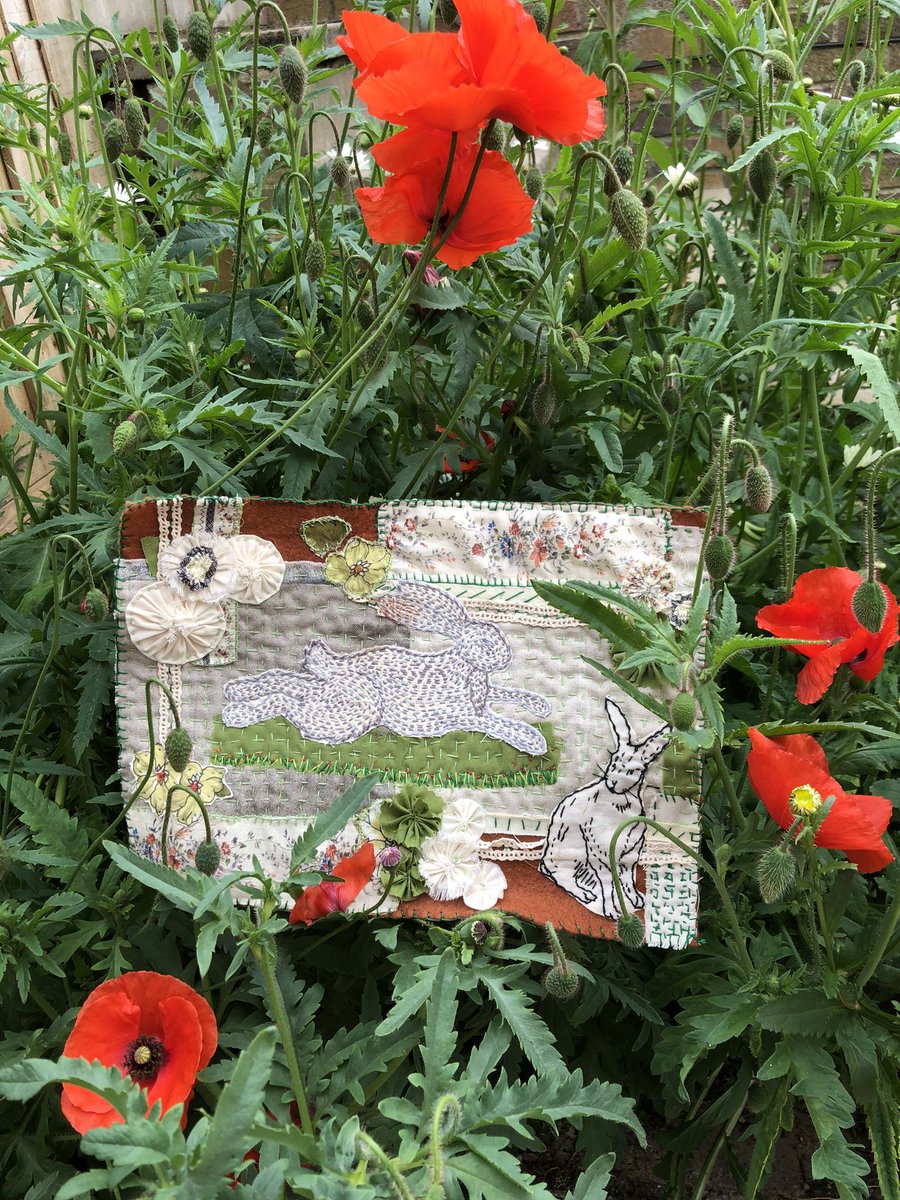 calicoandclay's tweet photo. For sale .Running Hare #slowstitch panel , finding the best background for the piece.#art #craft #sewing #fabric #recycle #nature #stitcher #giftideas #SmallBusiness #madeinBurslem @StokeCreates @MadeinStokeonT @HandmadeHour @EnjoyStaffs @madeinstaffs https://t.co/YgjjpSDZws