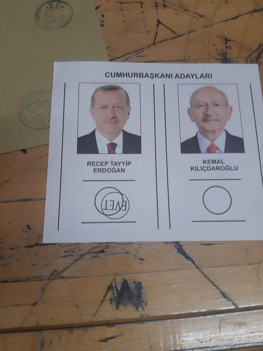 DURMAK YOK YOLA DEWAM