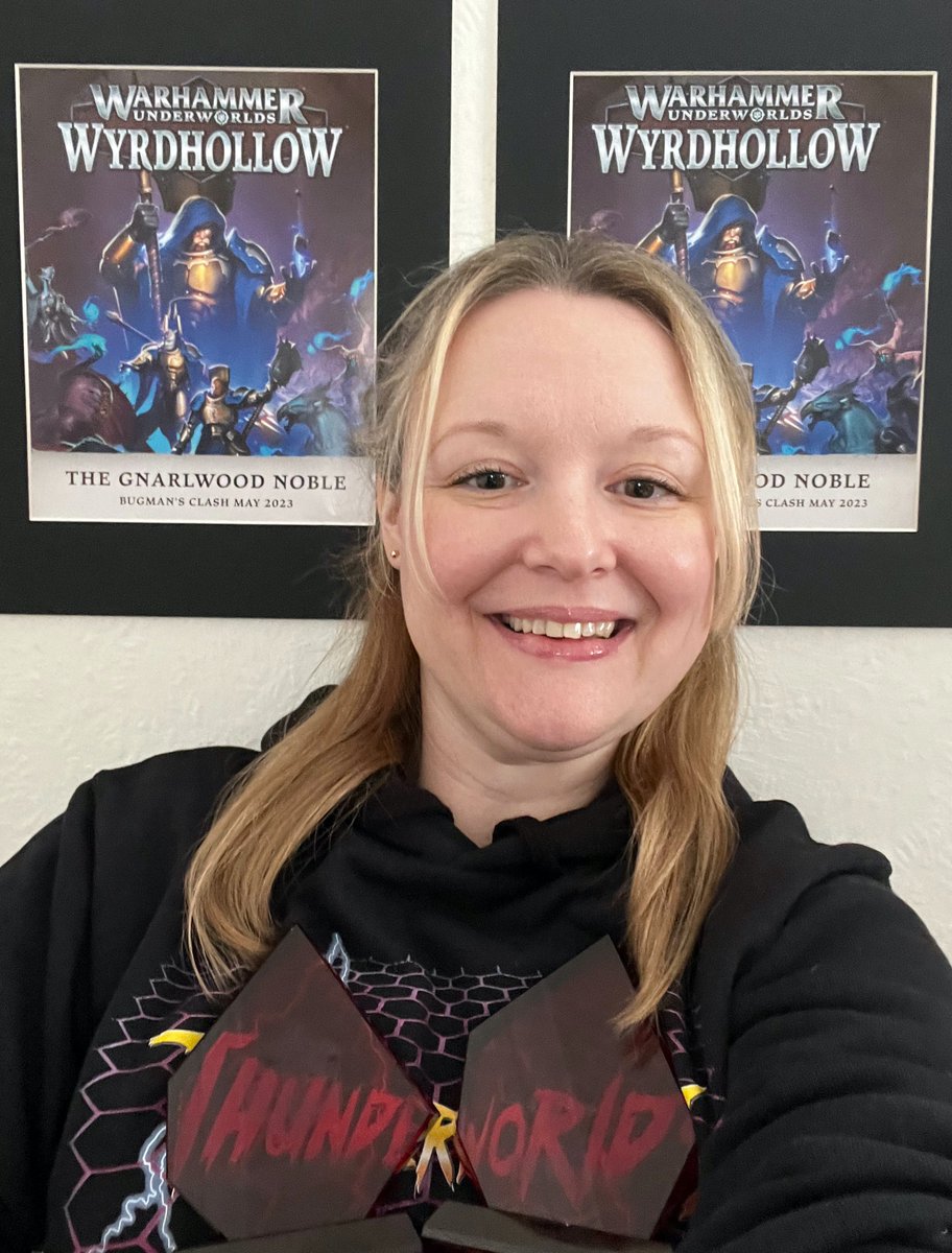 VictoriaCGH's tweet photo. What a week! 😅
Won Favourite Opponent for the second time playing #WarhammerUnderworlds, saw #TheLittleMermaid  AND I got a job!!! 🥳😁 https://t.co/olGP1zDsKi