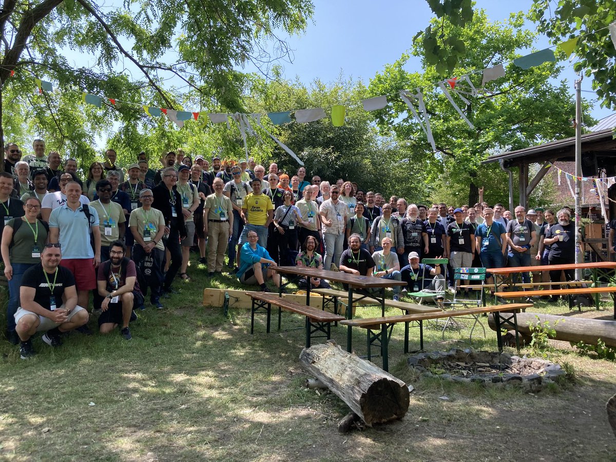 openSUSE's tweet image. Thank you @openSUSE Community for an eventful &amp;amp; productive few days. We appreciate every minute of our time together.