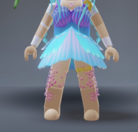 LoveFromLinee's tweet photo. @BeeismRblx one Thing there annoy me is you took this dress under category back accories, wich do it ruin a cool outfit could you move category to clothes or. Front accories? Pls. Since i love that dress  i wanted add an cool back accories but cant since you only Can use one item https://t.co/udR3rccchw