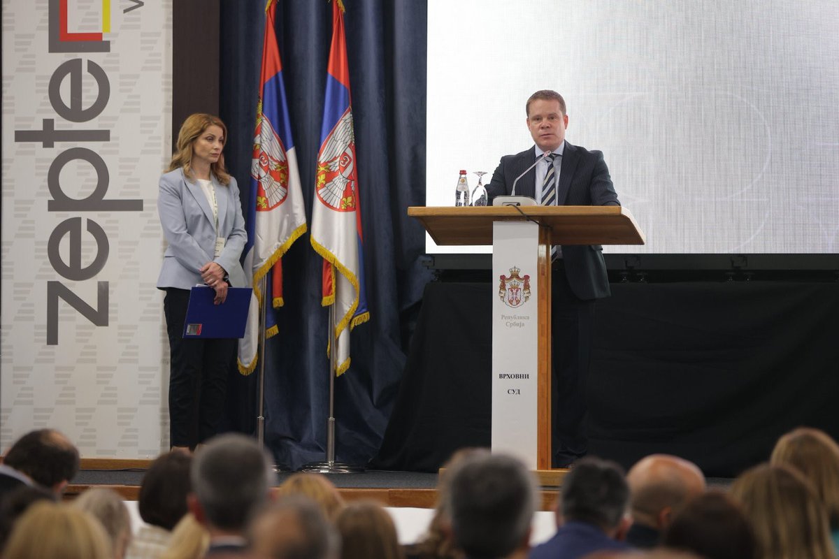 Važno je zadržati zamajac u reformama pravosuđa nakon ustavnih amandmana i novih zakona o pravosuđu. To je osnova za dalje promene pravne kulture i sudske prakse, kroz učešće i dijalog, rekao je @DirkLorenz tokom tradicionalnih godišnjih sudijskih dana u Vrnjačkoj Vanji.