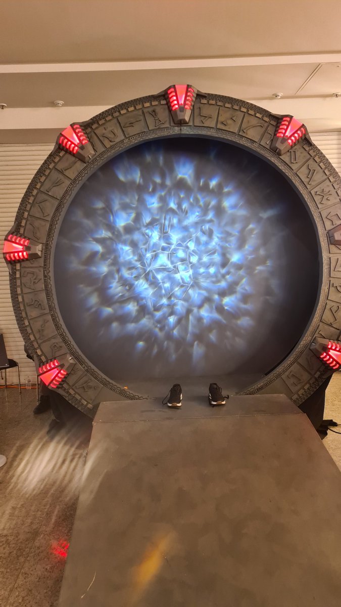 Heldm_gaming's tweet image. Damn... jumped out of the way to late .. #FedCon