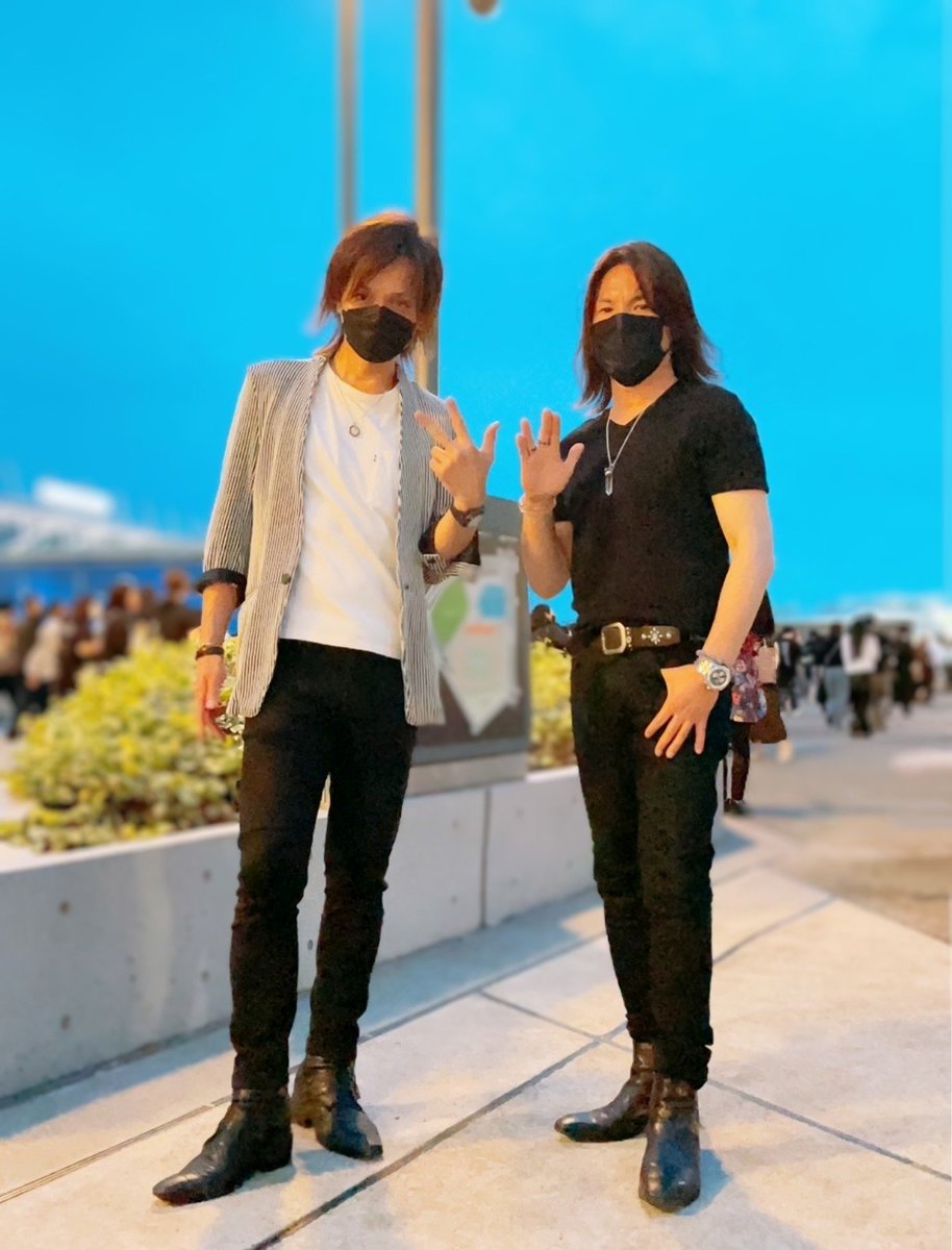 LalunaMare's tweet photo. 今日は武蔵野の森
A Show for You
楽しい１日でございました✨
改めてLUNA SEA好きなことを実感したアッスー＆まちりゅーでした✨

来週のスタジオも力が入る事間違いないですね💪💪

#LUNASEA
#THEBESTOFLUNASEA2023
#ルナシー
#ashowforyou https://t.co/EqNcdL5y3H