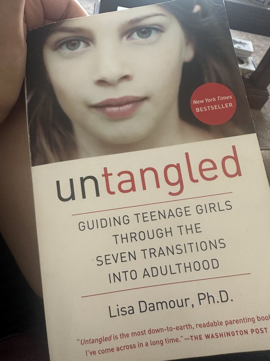 MadcowPR1978's tweet image. This is a great book - I’m giving it a re-read. If you have a tween daughter - I highly recommend 👏 #untangled #Daughter