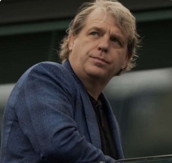 celery_brigade's tweet photo. inexplicably sacking tuchel, thinking potter was the calibre of manager for a club like chelsea, splashing cash left right centre with 0 returns on the majority of players, trying to show guests around the bridge dressing room v west ham at HT

a truly shambolic first season… https://t.co/yd7LePXQZC