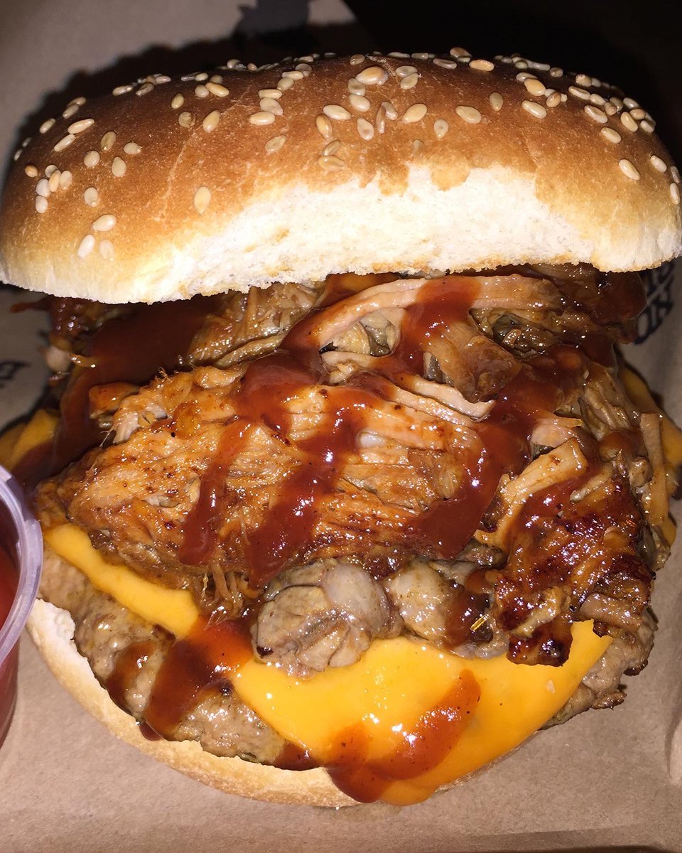 BurgerTours tweet media