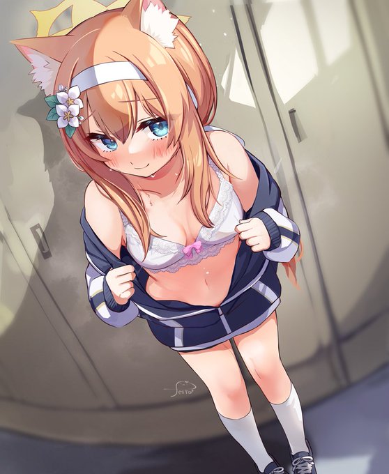 蒸し暑いー…助けてマリー… https://t.co/sKQ5Zig91P