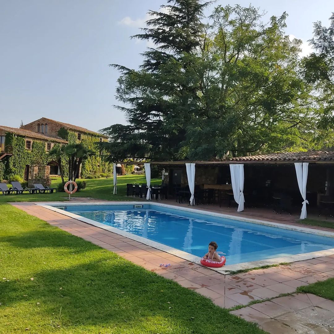 ¿Ganas de verano? ☀👙
#hotelmassalvi #hotel #hotelsCMC #massalvi #viatge #viajar #emporda #empordaturisme #empordalovers #empordà #turismerural #hotelsruralmassalvi #hotelrural #hotelruralemporda #Begur #playa #sol #lugaresmagicos