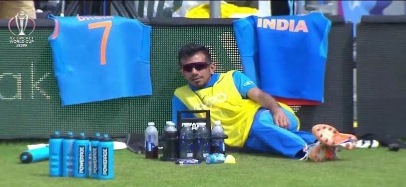ShivkumarYaduri's tweet photo. Best final.
Couldn't care less 😂.
#GTvsCSK
#IPLFinals
#MSdhoni https://t.co/lSl69vXuzT