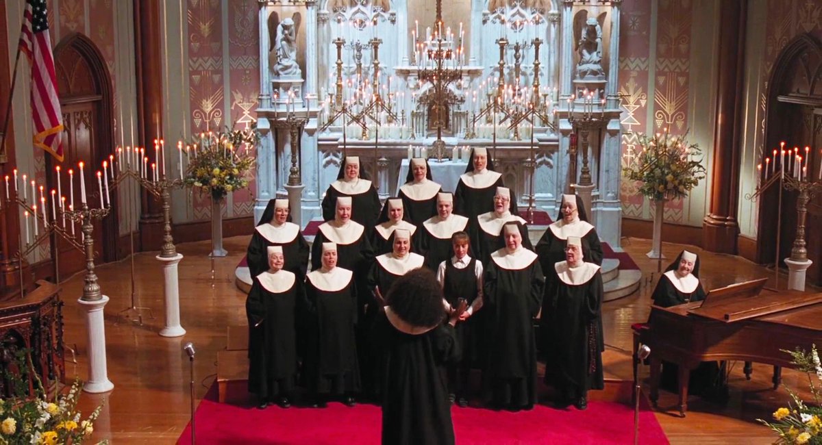 notgwendalupe's tweet photo. 'sister act' premiered 31 years ago today https://t.co/ih3XsIFp0l