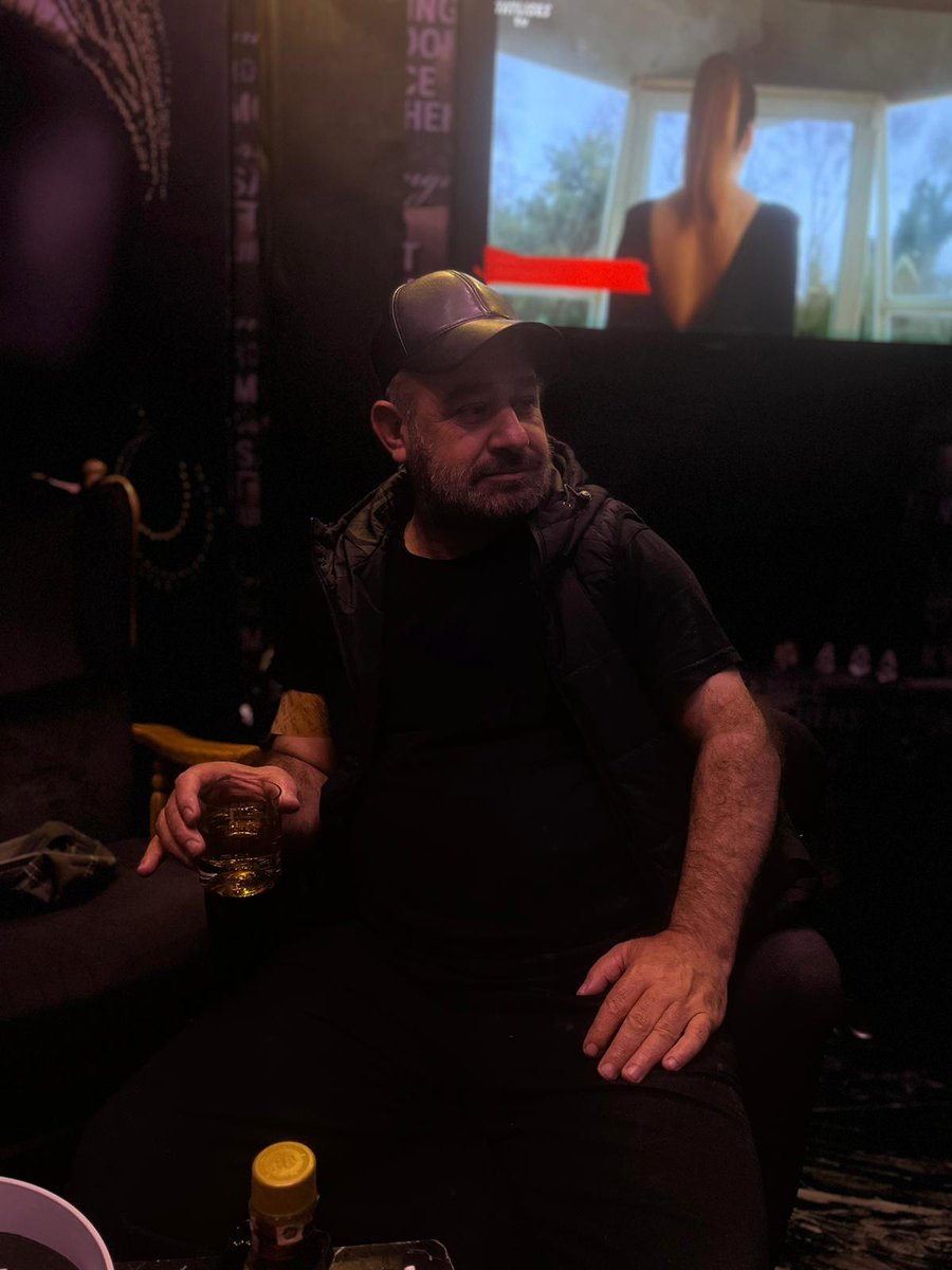 #Mücadeleye #dewam #Akınvarakın
#Bugünde #Böyle #Olsun #elbetbirgün