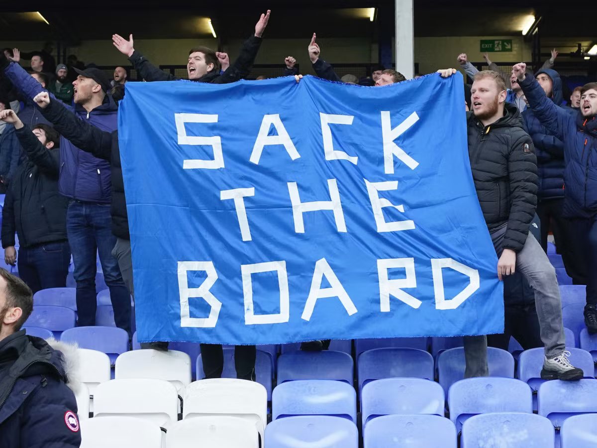 First and foremost, this CAN NOT keep happening. UTFT. #SackTheBoard