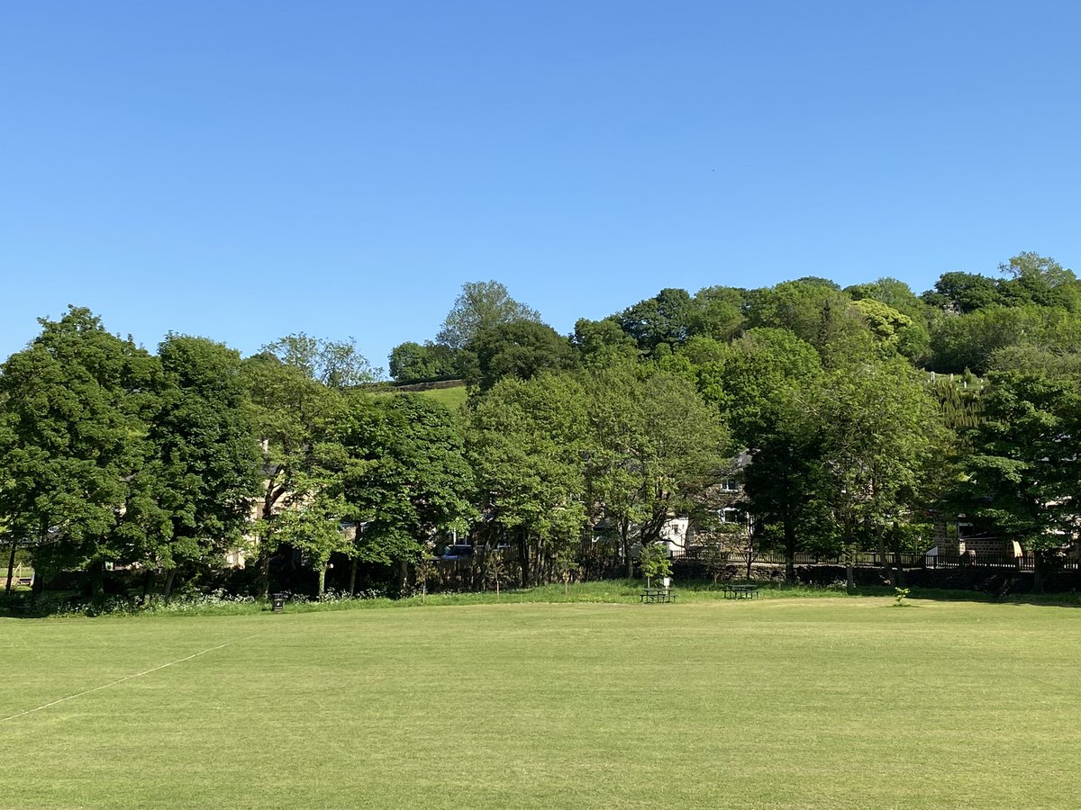 Holymoorside for <a href="/DerbyshireOArts/">Derbyshire Open Arts</a> Last day tomorrow Monday 10-5pm Lovely friendly venue, talented artists ;) &amp; refreshments #art #derbyshire #chesterfield #holymoorside