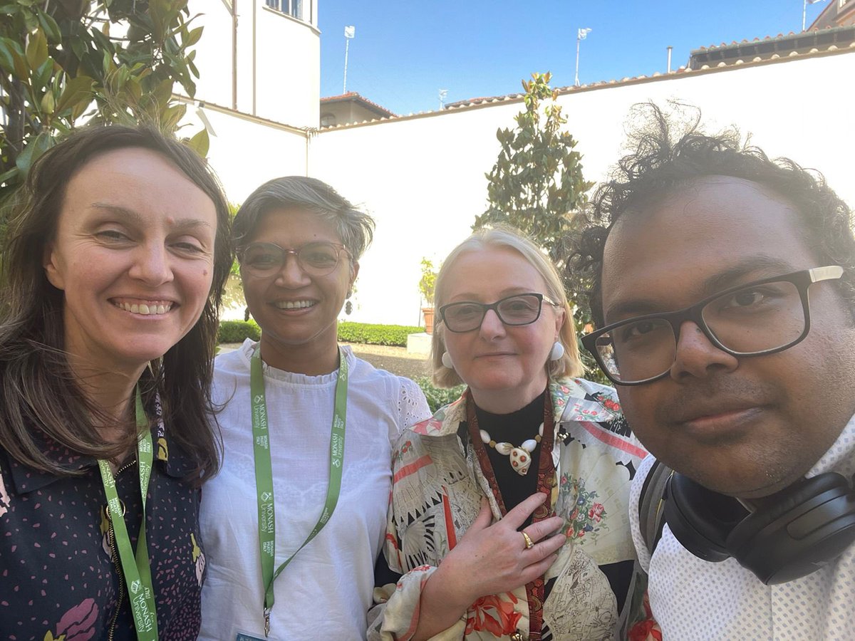 broncumbo's tweet photo. And that’s a wrap! Two weeks of writing, research development, and workshop discussions on #platformcooperativism and domestic work in Bangladesh with this brilliant crew @MannanMorshed @SeutySabur. Thank you for the support @MonashInfotech @matteo_dutto #monashprato #EUI ☀️ https://t.co/PxFrj86Tk4