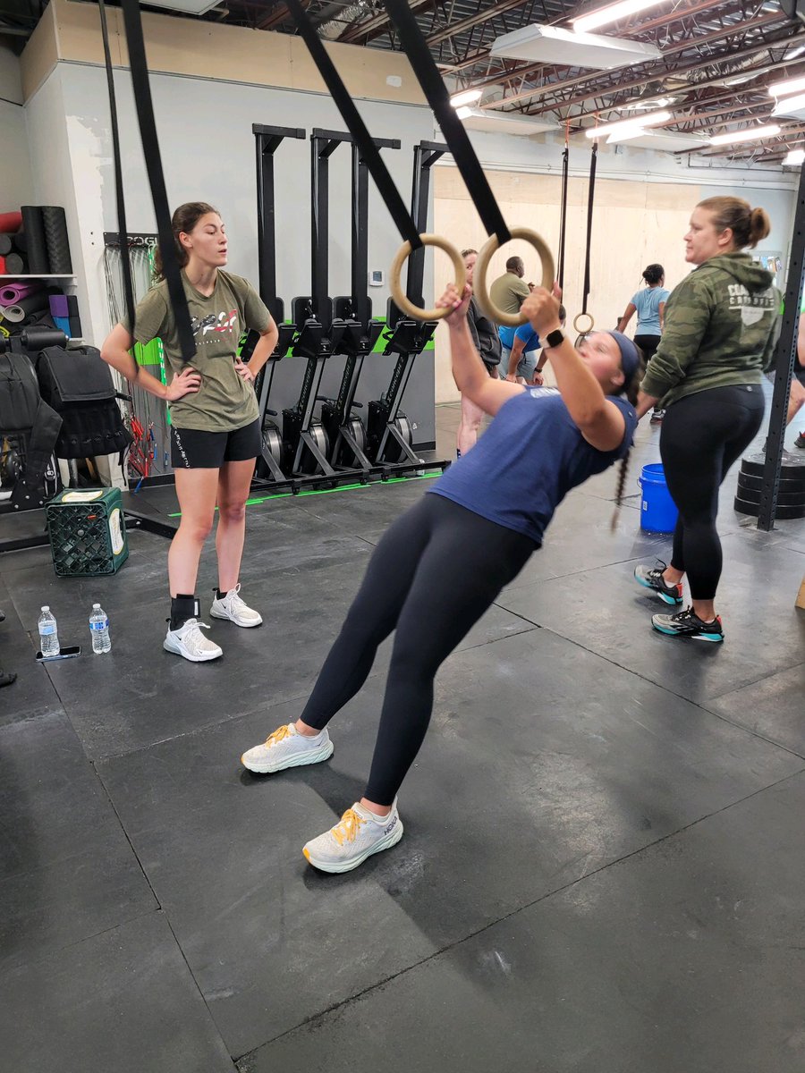 Smith2023S's tweet photo. First Murph Challenge Completed! The Murph Challenge included a mile run 100 pull-ups(scaled to ring rows) 200 push-ups 300 squats then followed by a mile run. Can’t wait to do it again next year! @UMBCsoftball @CoachKuhlmeyer @Cshepdev7 https://t.co/WaUDs84z9o