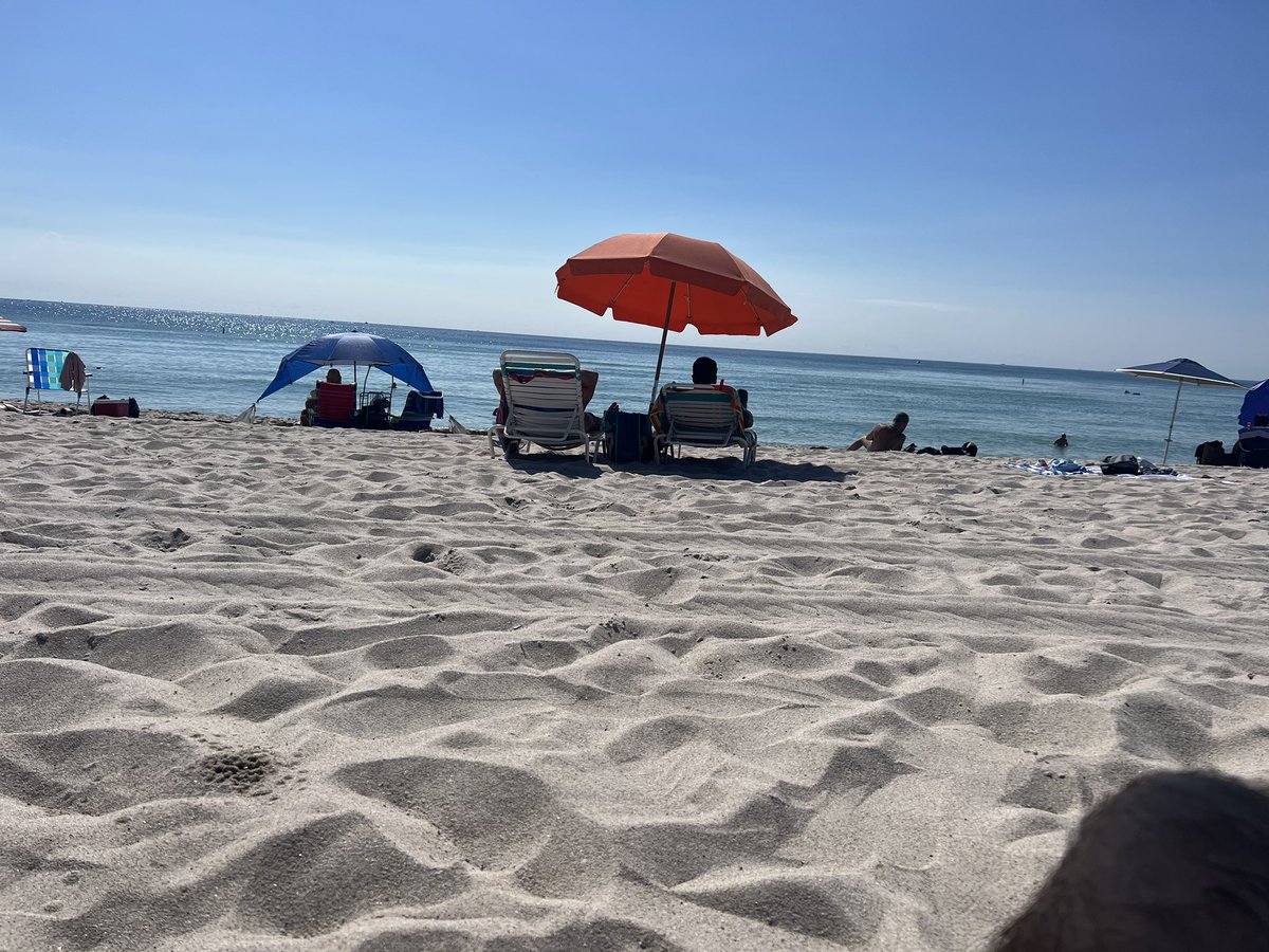 muscleotter305 Cash App muscleotter305 on Twitter "Pierced beach cock"