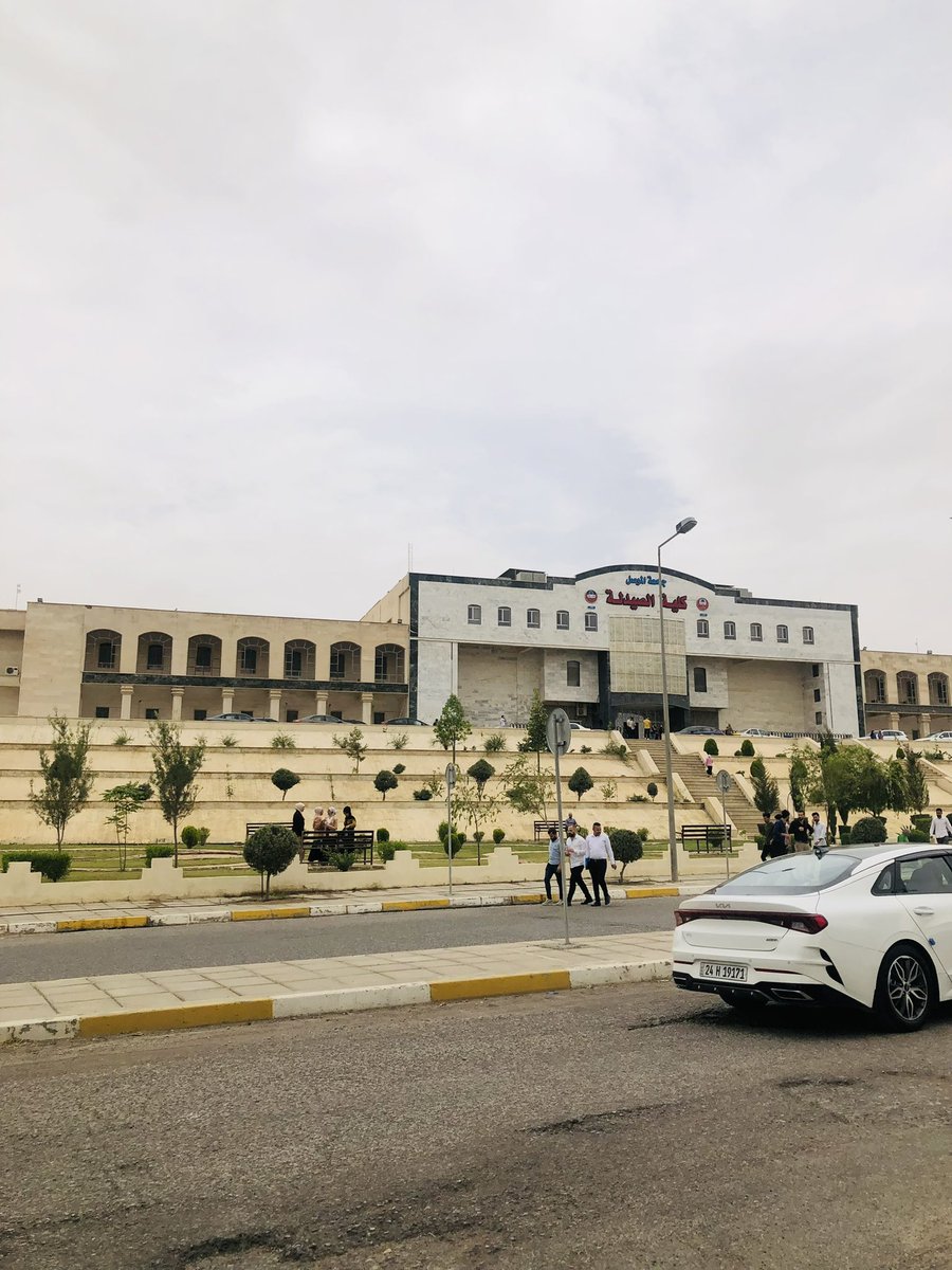d_9682's tweet photo. اخر مرة ادرس فارما🤏🏻 https://t.co/gIyTTLYL7x