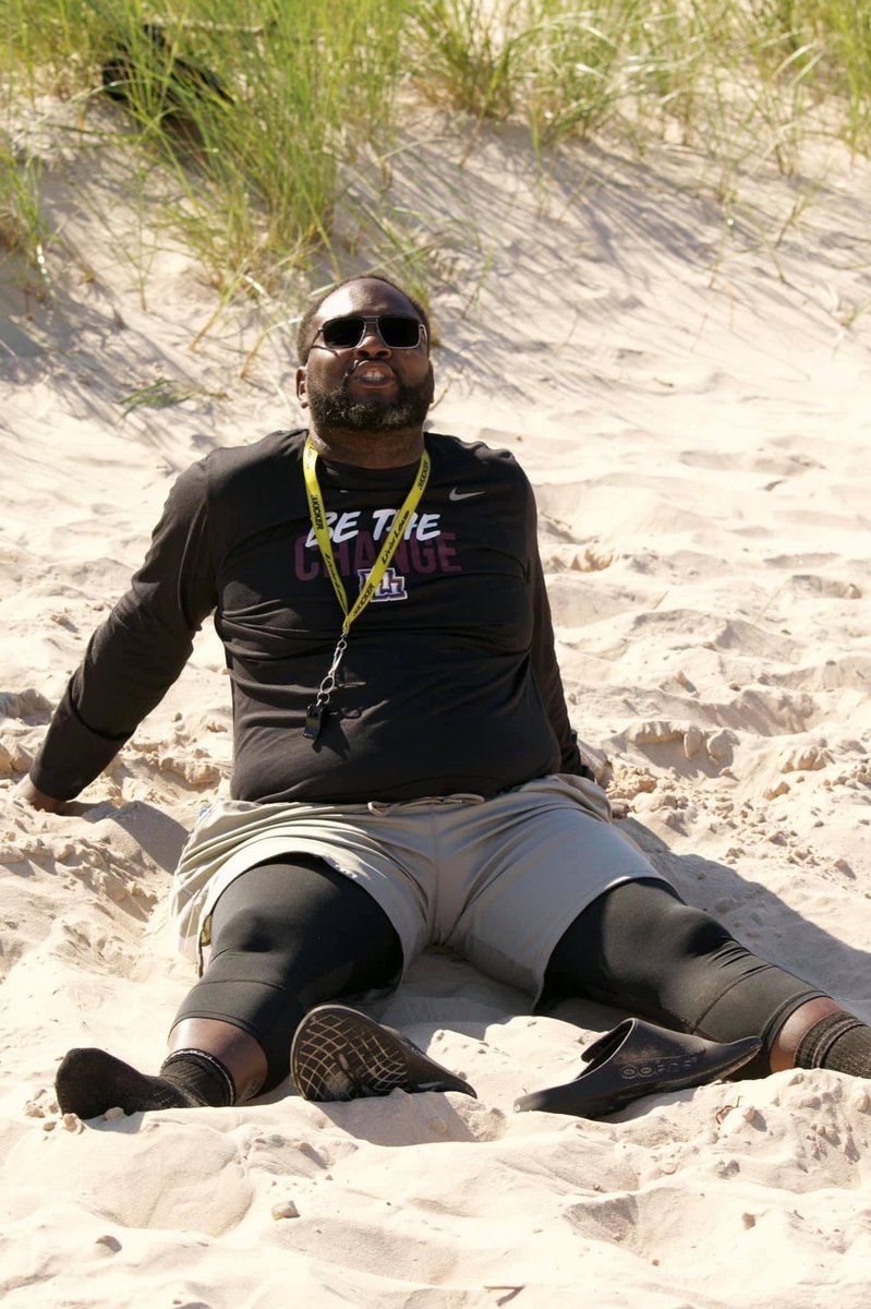 Hey yo pioneers !!!
Help us say Happy Birthday to our Head Coach Rod Oden <a href="/CoachRodOden/">Coach Rod Oden</a>